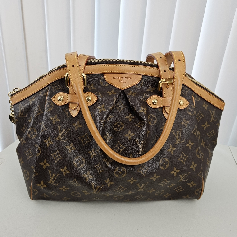 Louis Vuitton Tivoli GM